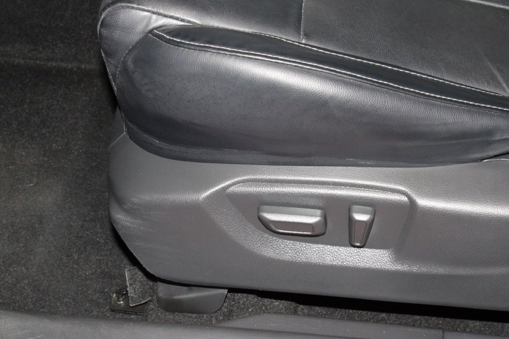 Used 2024 Mitsubishi Eclipse Cross SEL AWD/4WD image 25