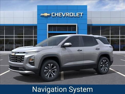 New 2026 Chevrolet Equinox LT w/ Convenience Package II image 2