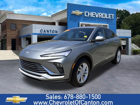 Used 2024 Buick Envista Preferred w/ Advanced Safety Package FWD image 1