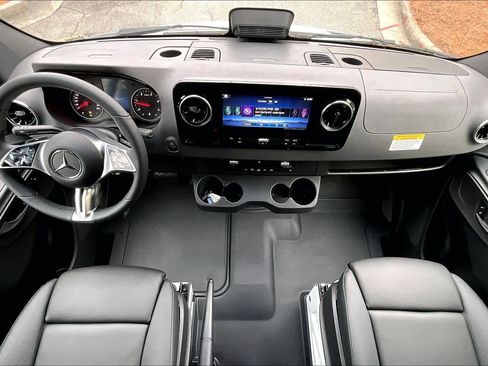 New 2025 Mercedes-Benz Sprinter 2500 image 5