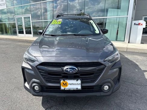 Used 2024 Subaru Outback Onyx Edition AWD/4WD image 2
