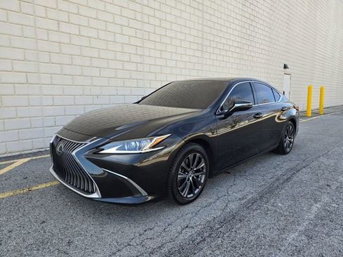 Used 2021 Lexus ES 350 w/ Premium Package image 11