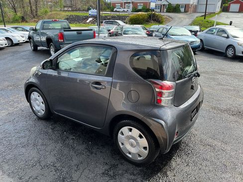 Used 2013 Scion iQ FWD image 8