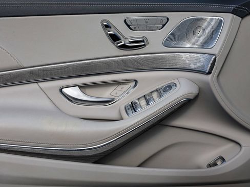 Certified 2017 Mercedes-Benz S 550 4MATIC Sedan image 21