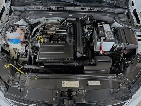 Used 2017 Volkswagen Jetta S w/ Jetta S Cold Weather Package FWD image 29