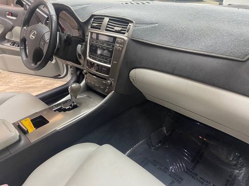 Used 2008 Lexus IS 250 image 25