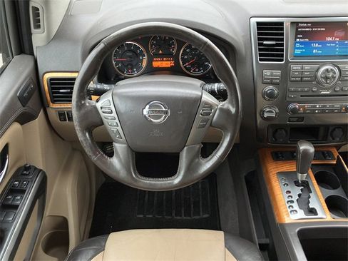 Used 2015 Nissan Armada Platinum w/ Platinum Reserve Package image 17