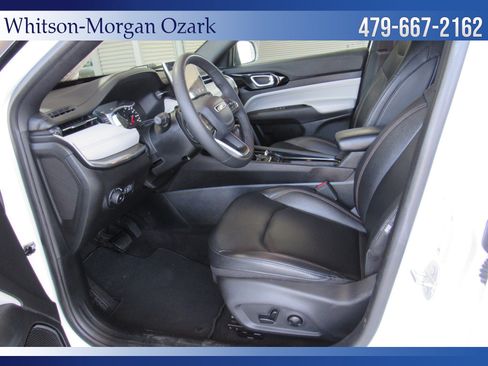 Used 2024 Jeep Compass Limited AWD/4WD image 22