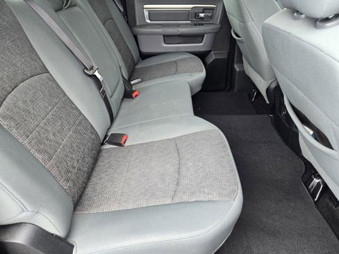 Used 2015 RAM 1500 Lone Star RWD image 28