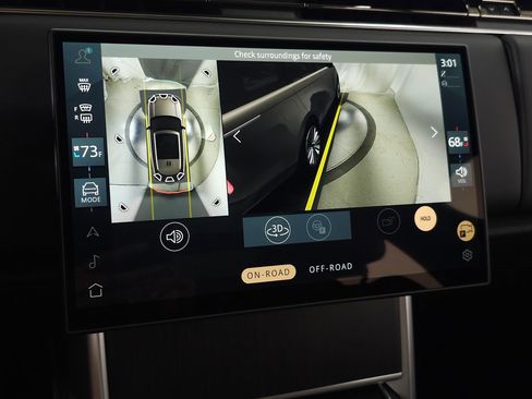 New 2025 Land Rover Range Rover SE image 29