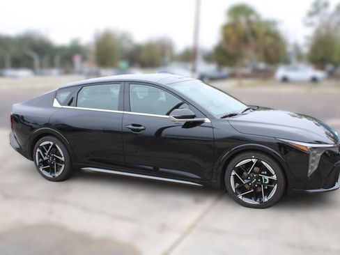 New 2026 Kia K4 GT-Line FWD image 4
