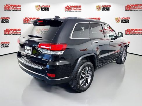 Used 2021 Jeep Grand Cherokee Limited AWD/4WD image 16