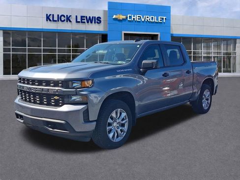 Used 2022 Chevrolet Silverado 1500 Custom AWD/4WD image 3