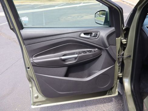 Used 2013 Ford Escape SEL image 23