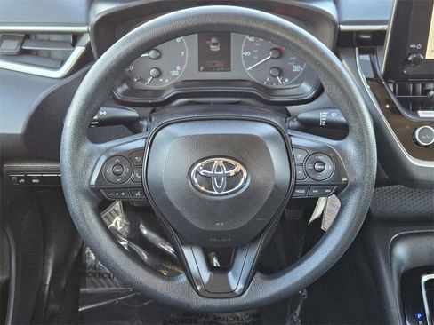 Used 2024 Toyota Corolla LE image 14