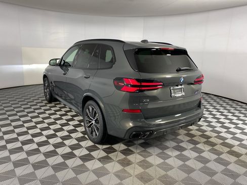 New 2026 BMW X5 M60i image 32