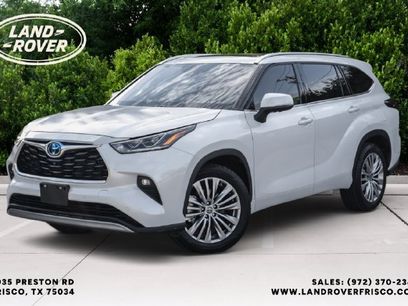 Used 2023 Toyota Highlander Platinum