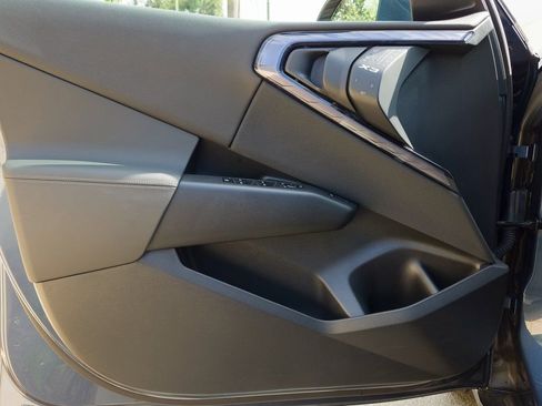 Used 2025 BMW X3 xDrive30i w/ Convenience Package image 13