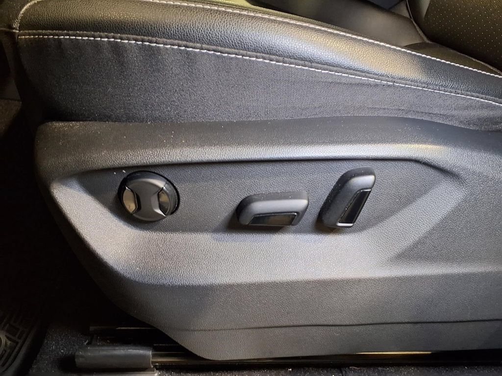 Used 2022 Volkswagen Atlas SE AWD/4WD image 21