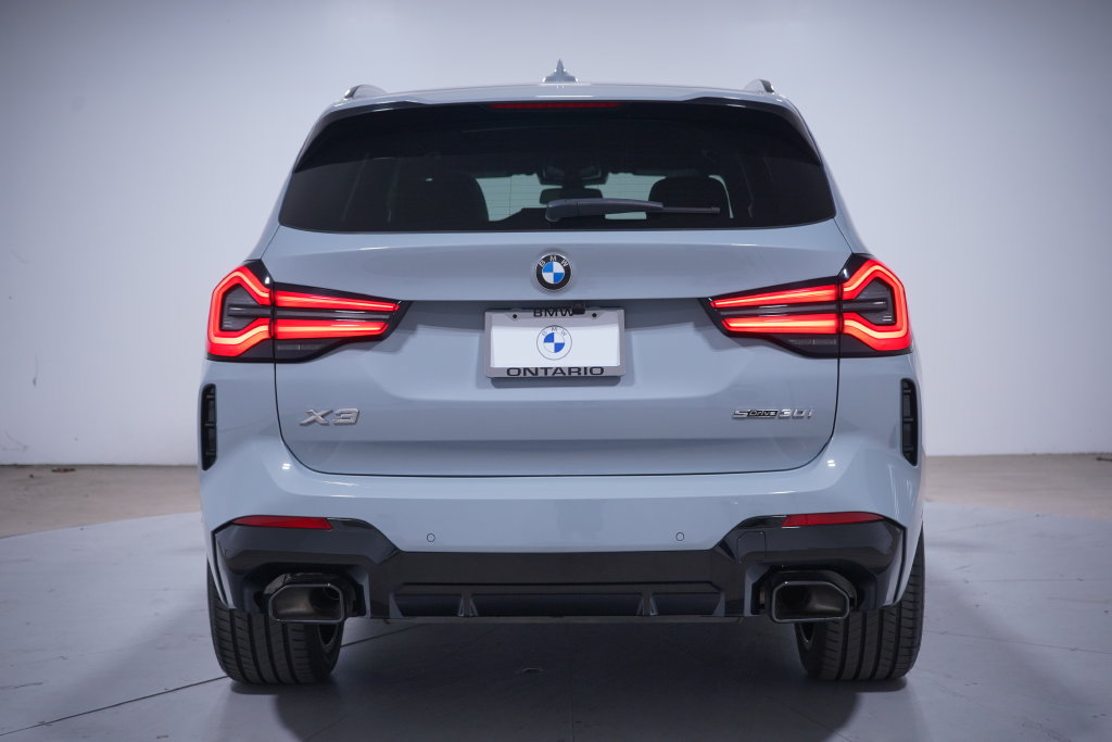 Used 2024 BMW X3 sDrive30i w/ M Sport Package RWD image 5
