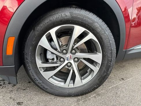 Certified 2023 Buick Envision Essence AWD/4WD image 9
