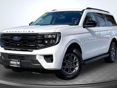 Certified 2025 Ford Expedition Active
