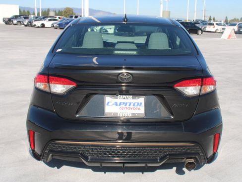 Used 2021 Toyota Corolla SE w/ Carpet Mat Package (TMS) FWD image 4