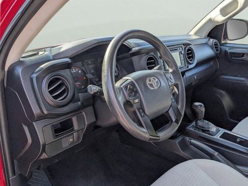 Used 2018 Toyota Tacoma SR image 29