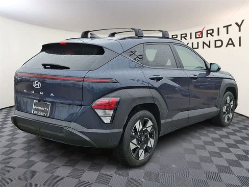 Used 2025 Hyundai Kona SEL image 4