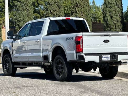 New 2026 Ford F250 Lariat w/ Black Appearance Package AWD/4WD image 6