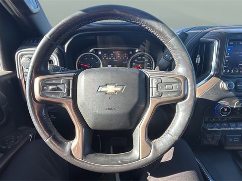 Used 2023 Chevrolet Silverado 3500 High Country w/ Z71 Off-Road Package image 15