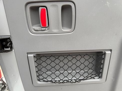 Used 2017 Mercedes-Benz Sprinter 3500 image 23