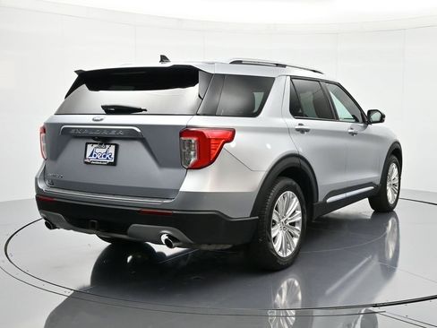 Certified 2022 Ford Explorer Limited w/ Limited Technology Package image 5