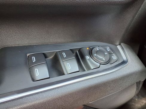 Used 2025 Chevrolet Silverado 2500 LT w/ Convenience Package AWD/4WD image 16