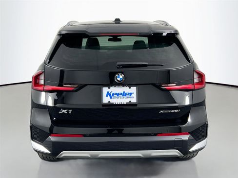 Certified 2023 BMW X1 xDrive28i w/ Premium Package image 5