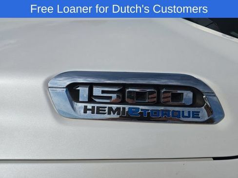 Used 2022 RAM 1500 Laramie AWD/4WD image 11