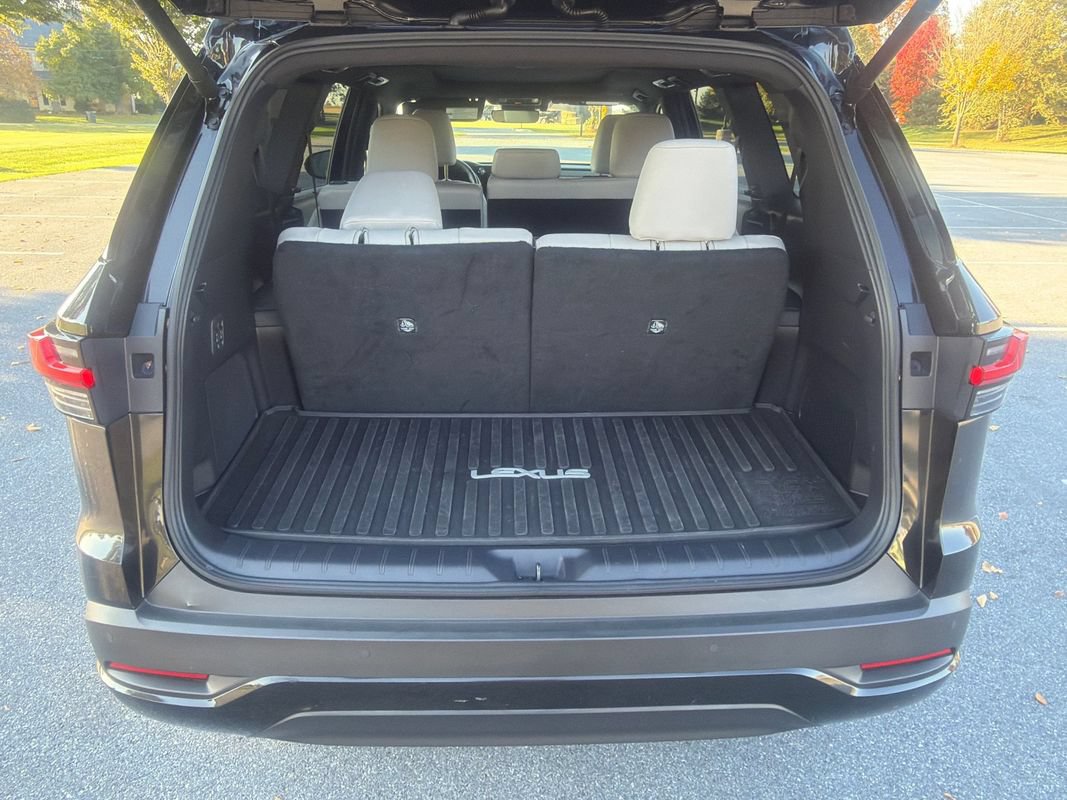 Used 2026 Lexus TX 350 AWD w/ Technology Package image 11