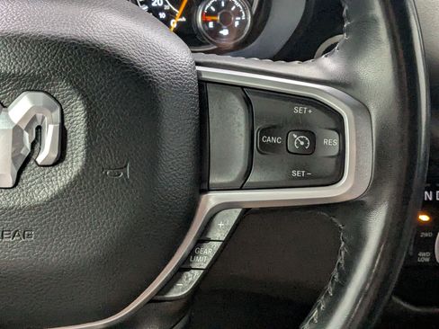 Used 2022 RAM 1500 Big Horn AWD/4WD image 14