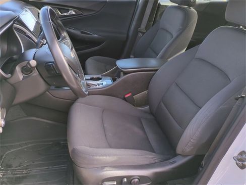 Certified 2022 Chevrolet Malibu RS image 19