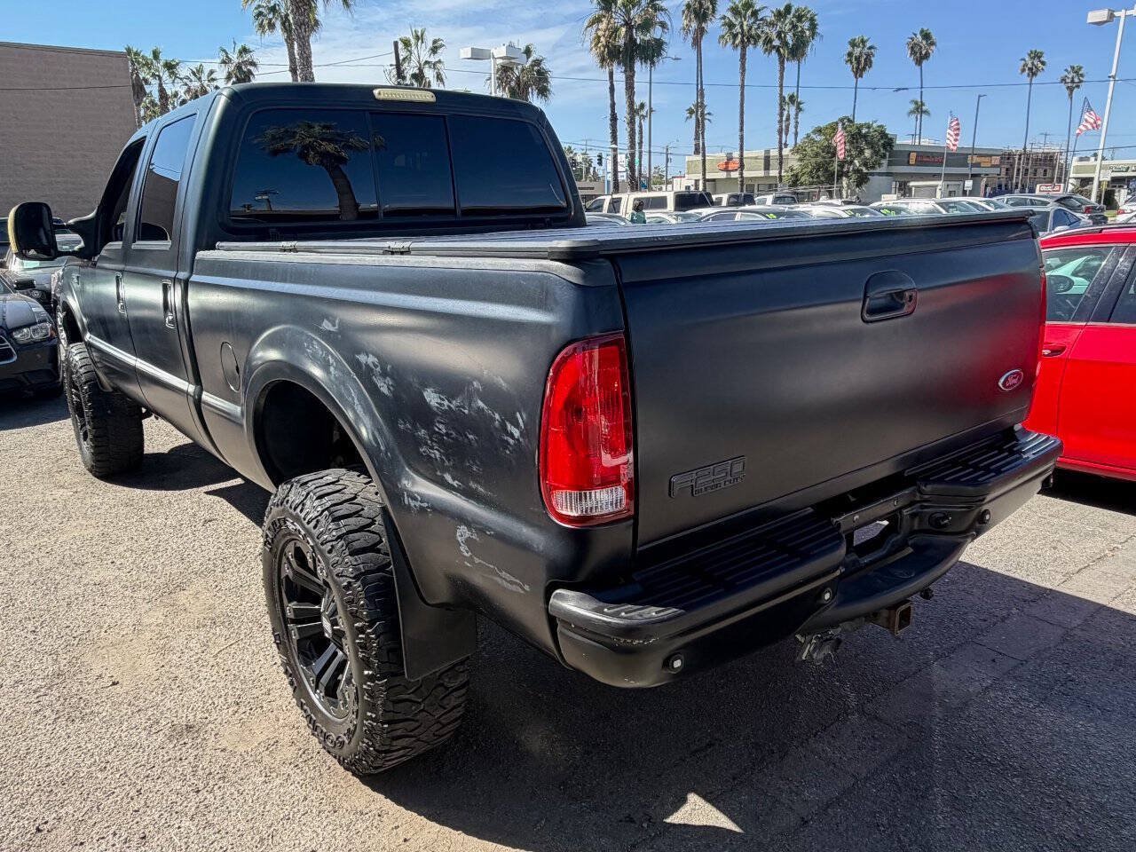 Used 2004 Ford F250 Lariat AWD/4WD image 4