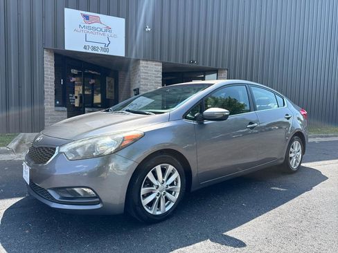 Used 2015 Kia Forte EX image 3