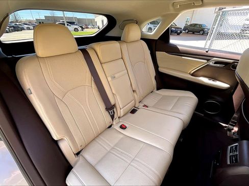 Used 2019 Lexus RX 350 FWD w/ Luxury Package image 16