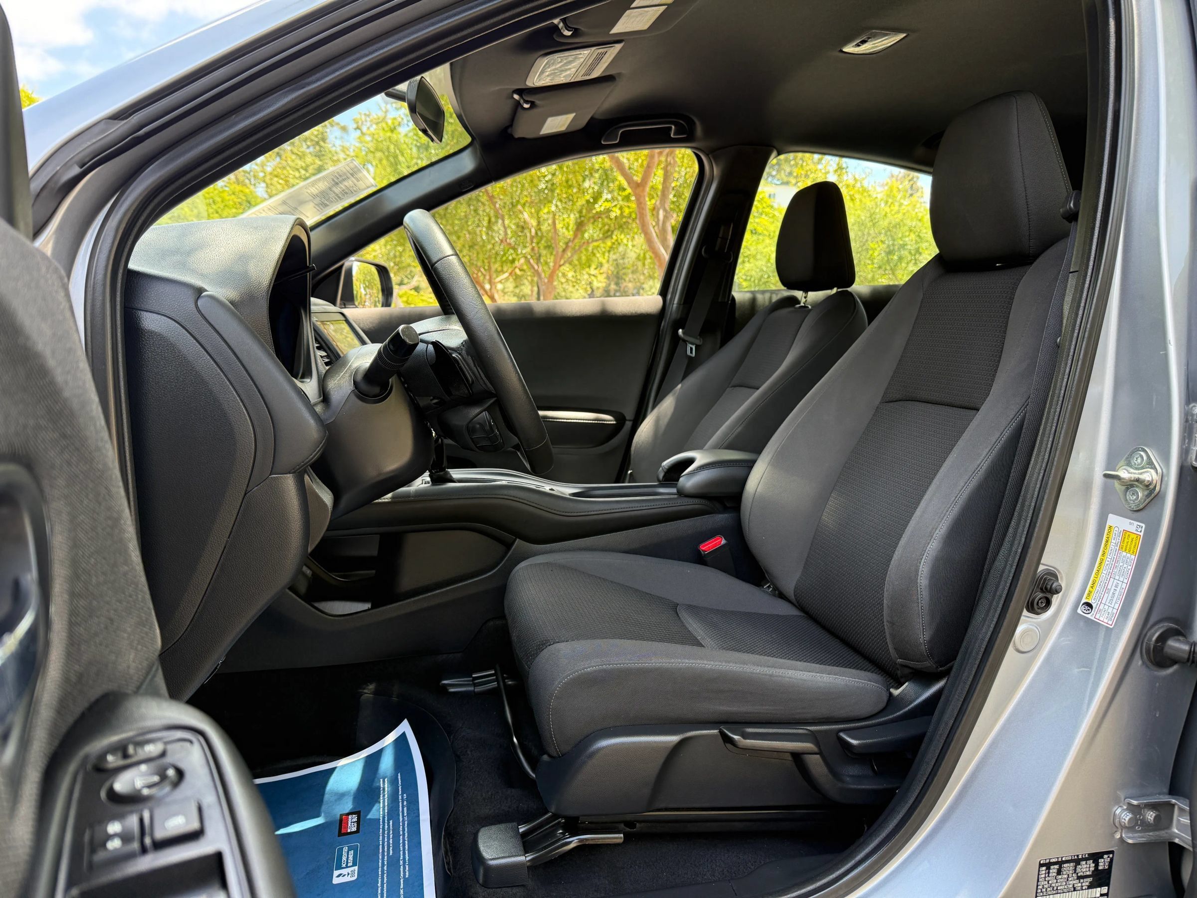 Used 2019 Honda HR-V Sport image 13