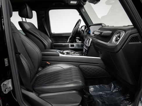 Used 2022 Mercedes-Benz G 550 image 34