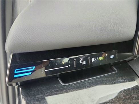 Used 2025 BMW 530i image 36