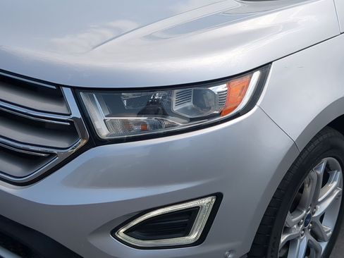 Used 2017 Ford Edge Titanium w/ Equipment Group 302A AWD/4WD image 12