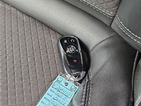 Certified 2017 Buick Encore Preferred image 40