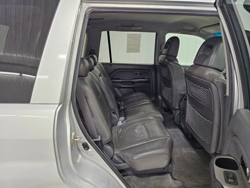 Used 2004 Honda Pilot EX image 19