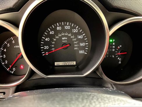 Used 2005 Lexus SC 430 Convertible RWD image 24