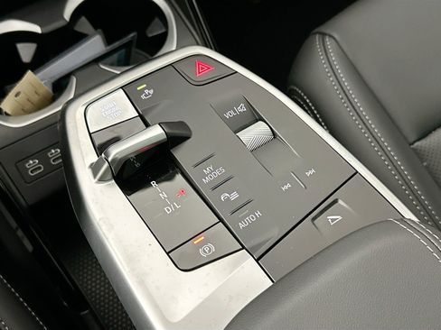 New 2026 BMW X1 xDrive28i w/ Technology Package image 17